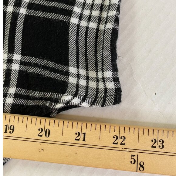 New Direction Black and White Plaid Button-Down Shirt Size L Grunge Western - Picture 9 of 11